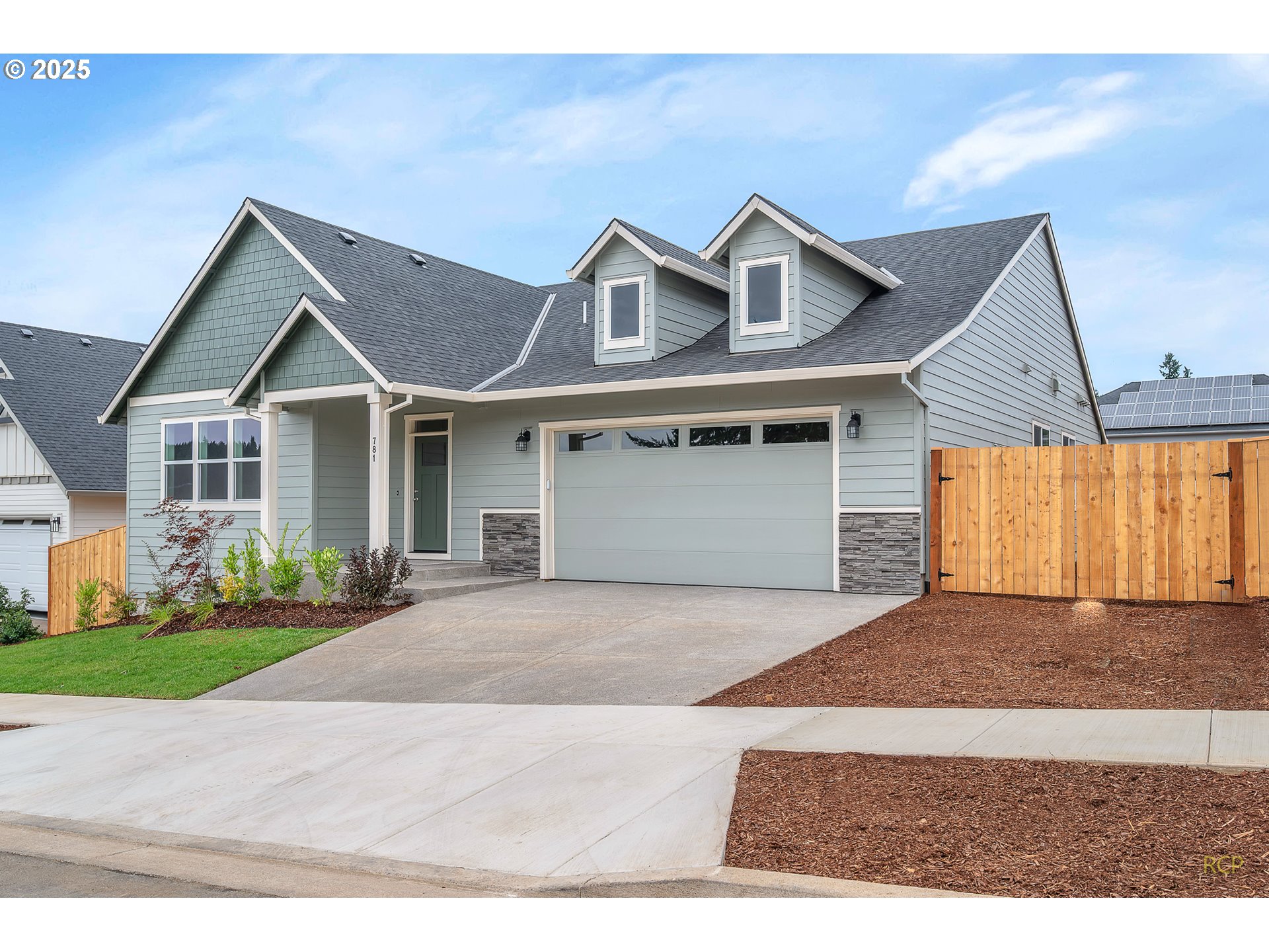 781 Riley Drive Northeast Silverton, OR 97381 - Photo 1 of 29