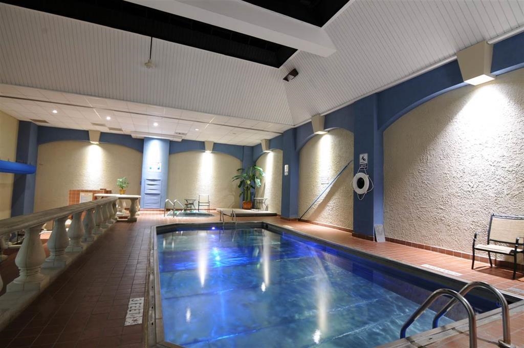 109 North Main Street, Unit 1207 Memphis, TN 38103 - Photo 15 of 25 View of indoor pool