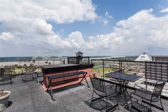 $144,800 | 109 North Main Street, Unit 1207, Memphis, TN 38103