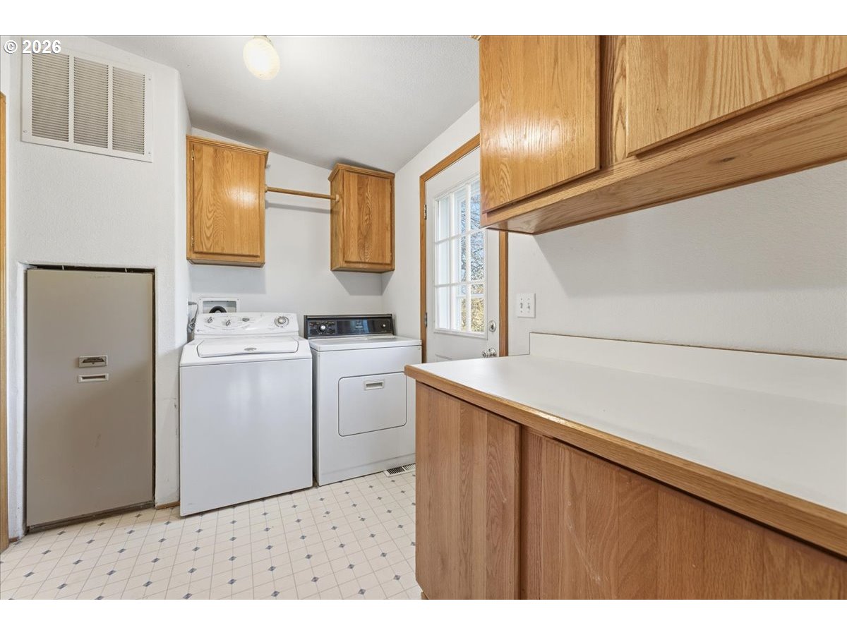 341 South 9th Street Kalama, WA 98625 - Photo 18 of 47