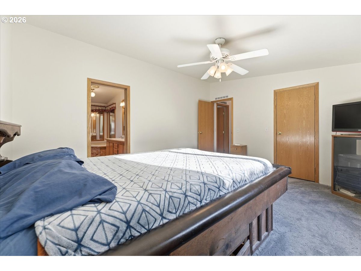 341 South 9th Street Kalama, WA 98625 - Photo 26 of 47