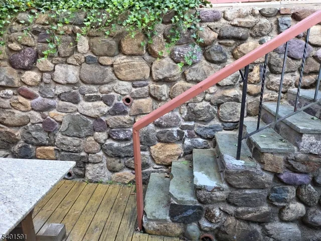 $1,475 | 1017 Main Street, Boonton, NJ 07005