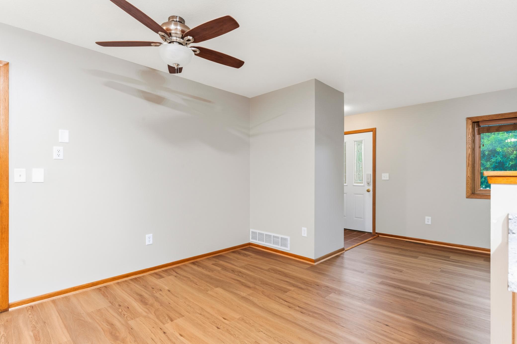 951 West Village Circle Rochester, MN 55904 - Photo 24 of 37