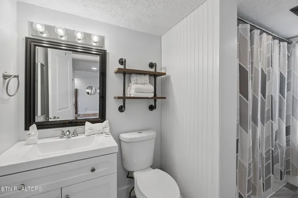 $170,000 | 3710 Weber Road, Unit 207E, Gatlinburg, TN 37738