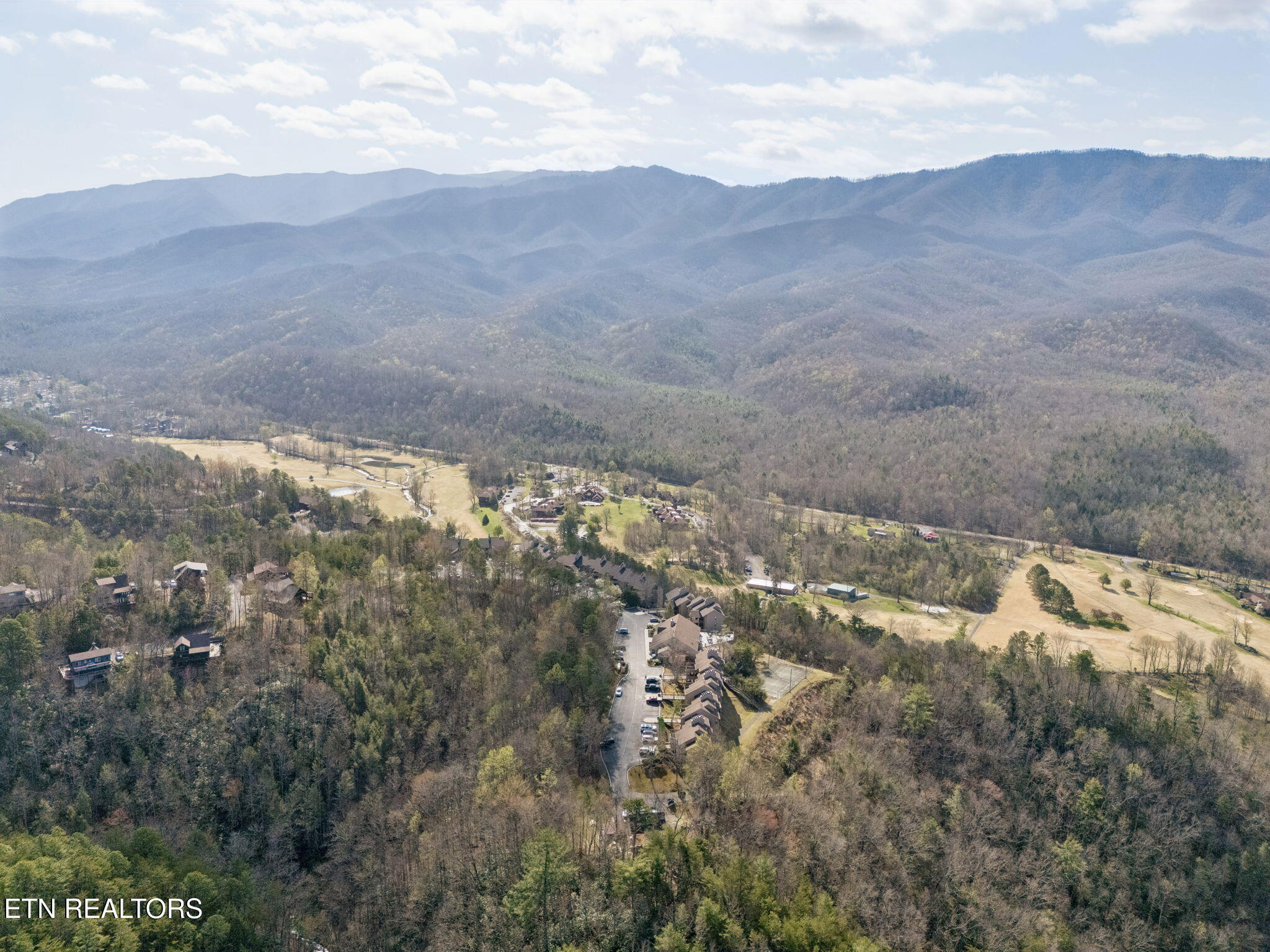 3710 Weber Road, Unit 207E Gatlinburg, TN 37738 - Photo 20 of 24 33-3710 Weber Rd E207 - 033