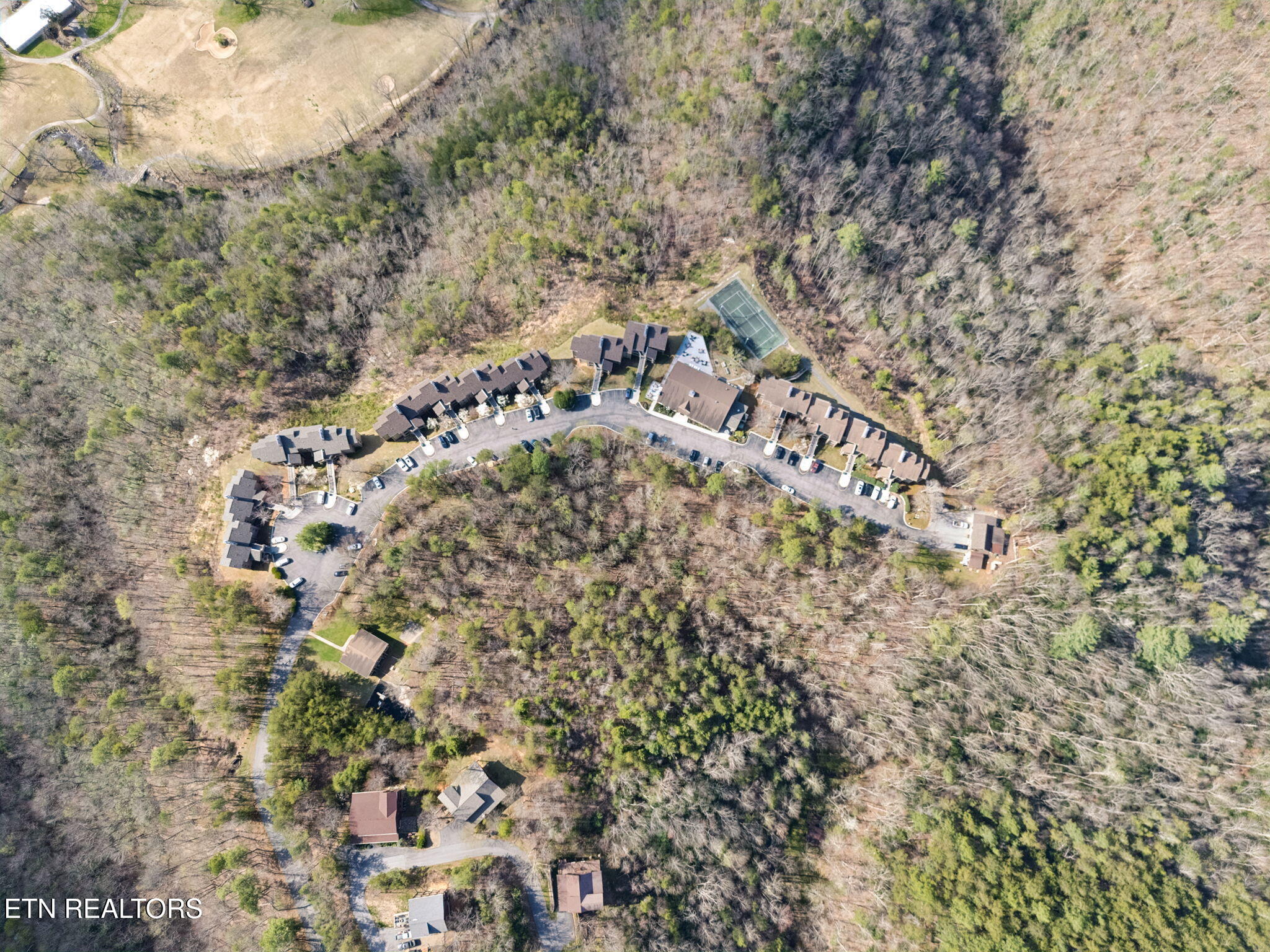 3710 Weber Road, Unit 207E Gatlinburg, TN 37738 - Photo 21 of 24 35-3710 Weber Rd E207 - 035