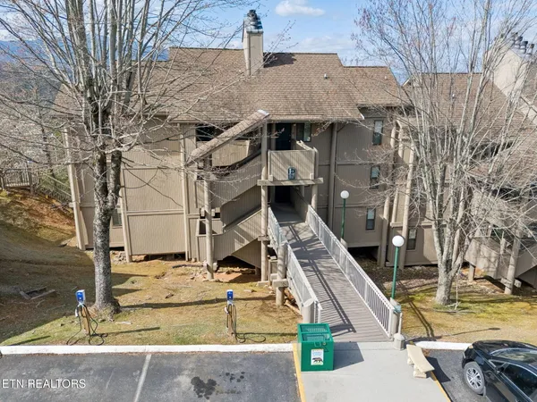 $170,000 | 3710 Weber Road, Unit 207E, Gatlinburg, TN 37738