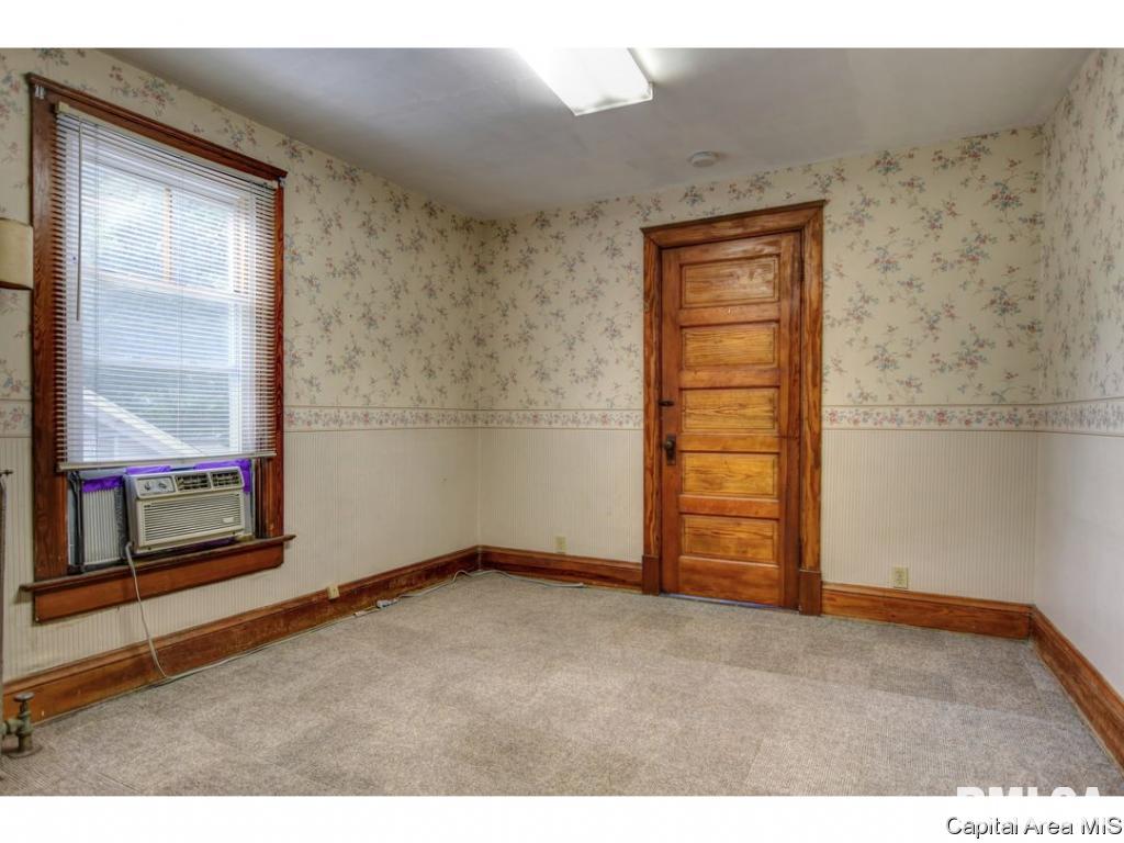 1025 West Edwards Street Springfield, IL 62704 - Photo 25 of 34 Gallery Image 25