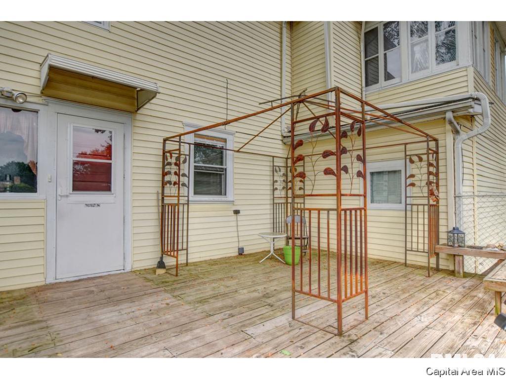 1025 West Edwards Street Springfield, IL 62704 - Photo 8 of 34 Gallery Image 8