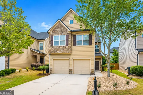 $2,479 | 3920 Lake Manor Way, Atlanta, GA 30349