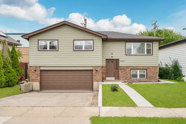 $397,900 | 5047 Forster Avenue, Schiller Park, IL 60176