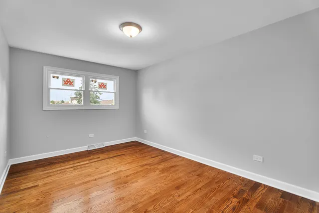 $397,900 | 5047 Forster Avenue, Schiller Park, IL 60176