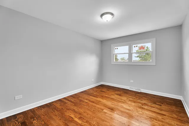 $397,900 | 5047 Forster Avenue, Schiller Park, IL 60176