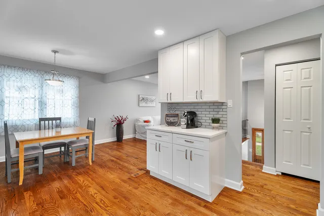 $397,900 | 5047 Forster Avenue, Schiller Park, IL 60176