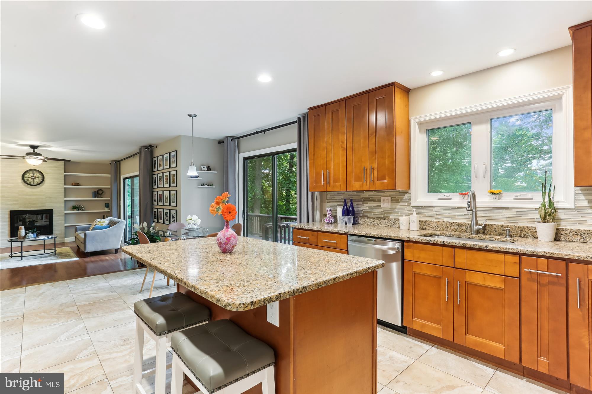 4 Eaglebrook Court Rockville, MD 20854 - Photo 11 of 83 Kitchen