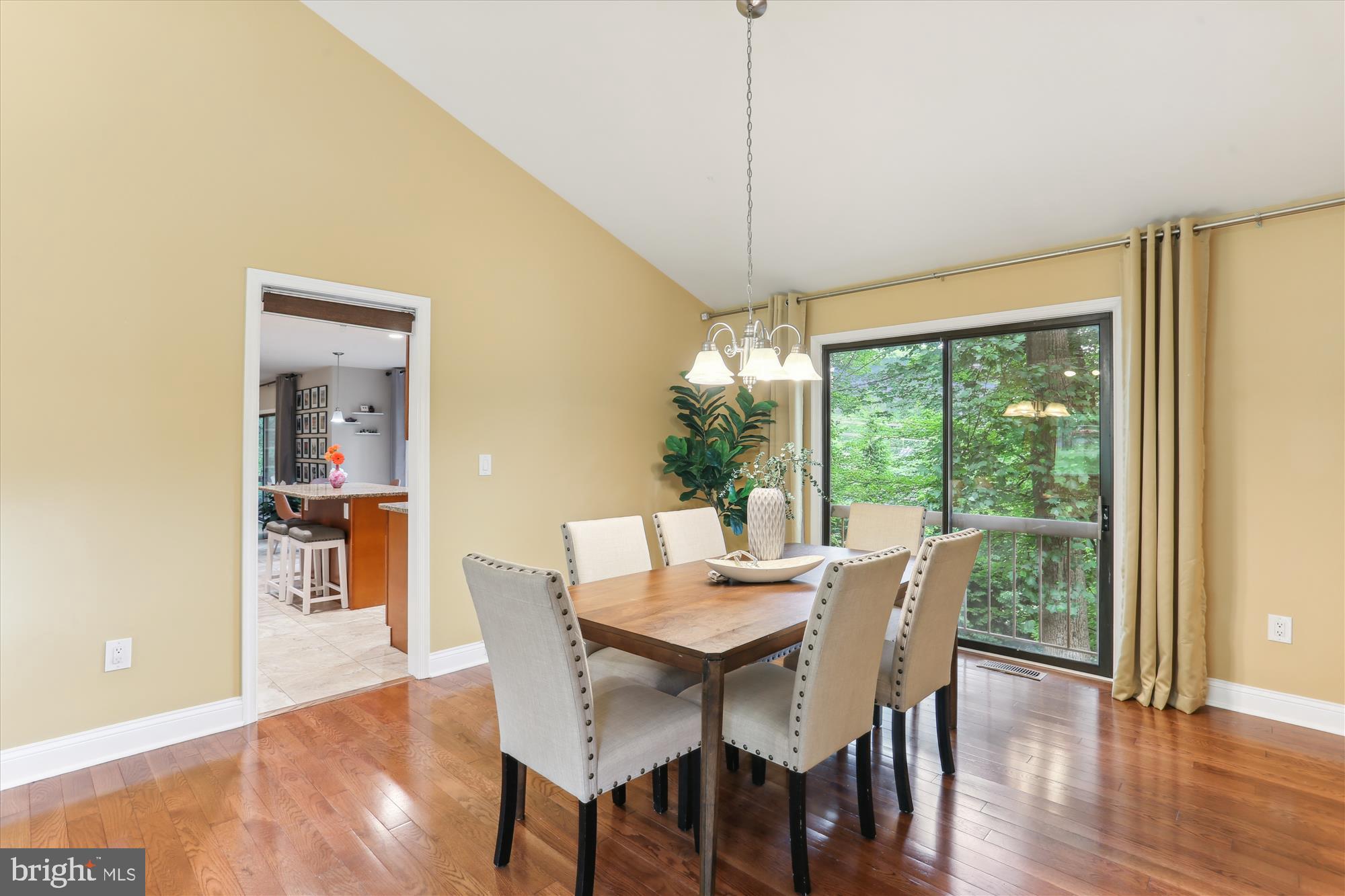4 Eaglebrook Court Rockville, MD 20854 - Photo 23 of 83 a view of a dining room with furniture window and wooden floor