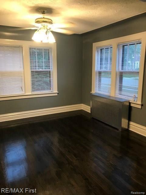 15521 Charles R Avenue Eastpointe, MI 48021 - Photo 54 of 84 Charles R (435).jpg