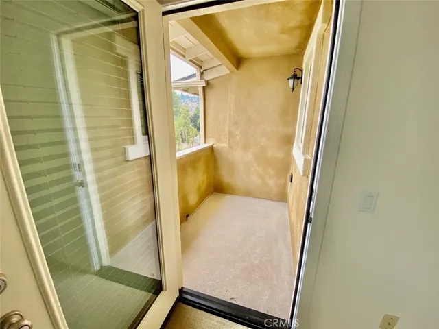 a bathroom with a tub