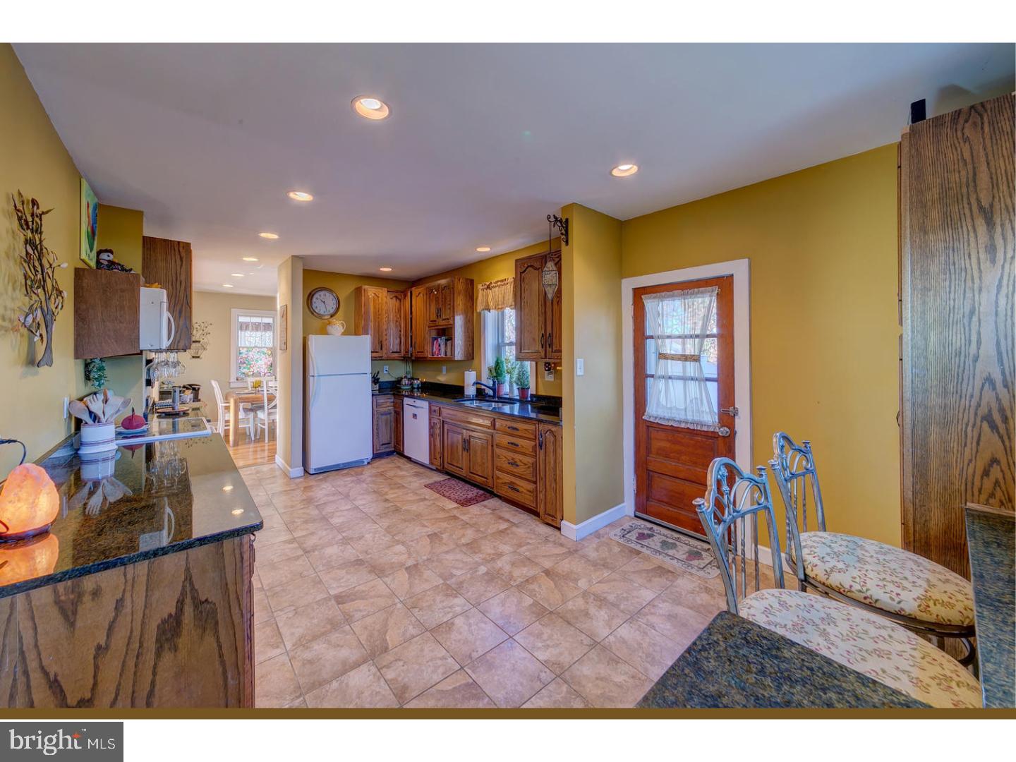 605 Lincoln Avenue Riverside, NJ 08075 - Photo 11 of 25