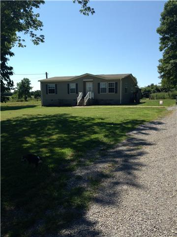 3069 Sims Road Shelbyville, TN 37160 - Photo 1 of 11 Front of the Home