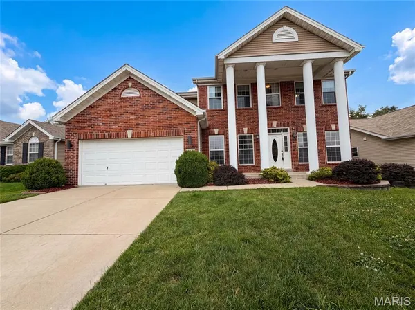 $516,000 | 819 Harding Street, St. Peters, MO 63376