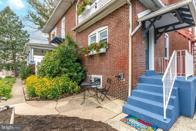 a balcony view with outdoor seating space