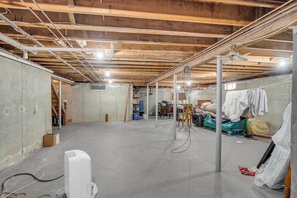 79 Moon Road Lynn, MA 01904 - Photo 23 of 34 Gallery Image 23