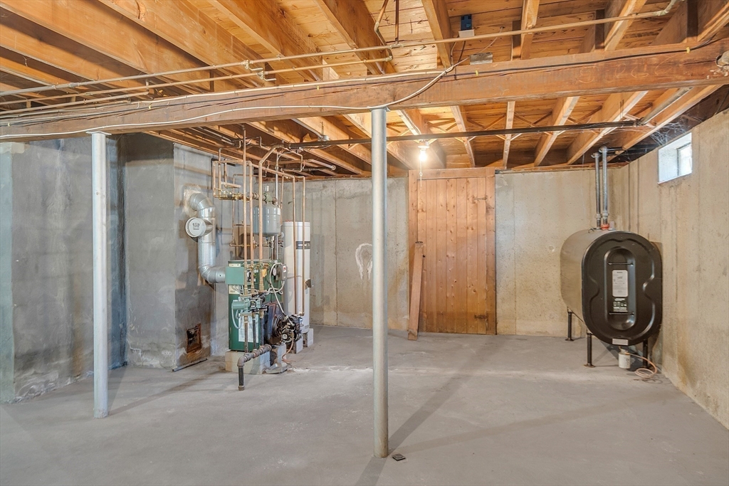 79 Moon Road Lynn, MA 01904 - Photo 25 of 34 Gallery Image 25