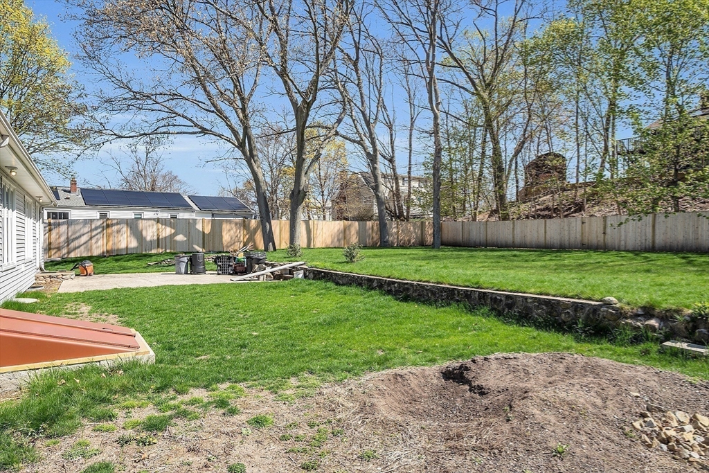 79 Moon Road Lynn, MA 01904 - Photo 31 of 34 Gallery Image 31