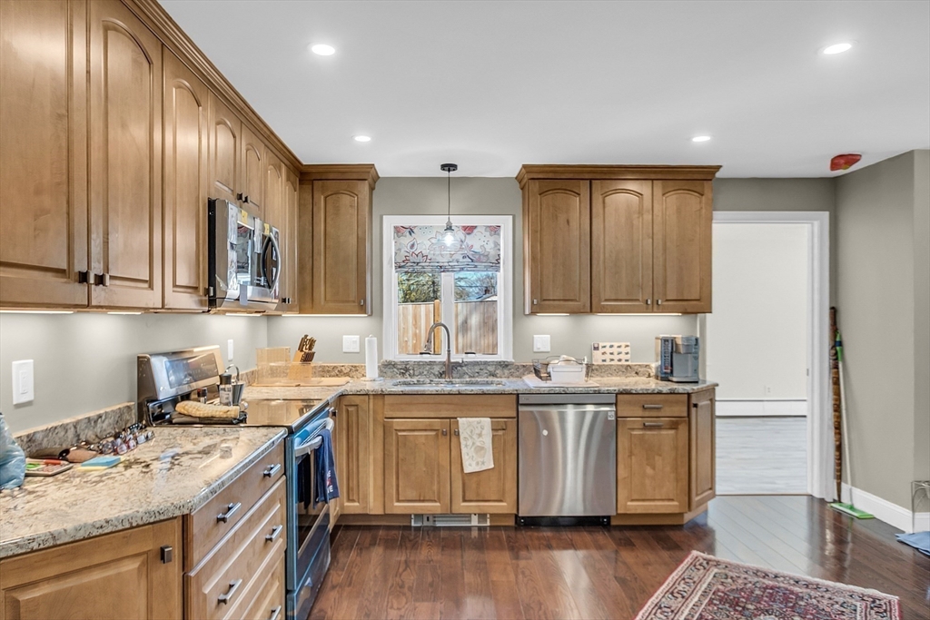 79 Moon Road Lynn, MA 01904 - Photo 8 of 34 Gallery Image 8