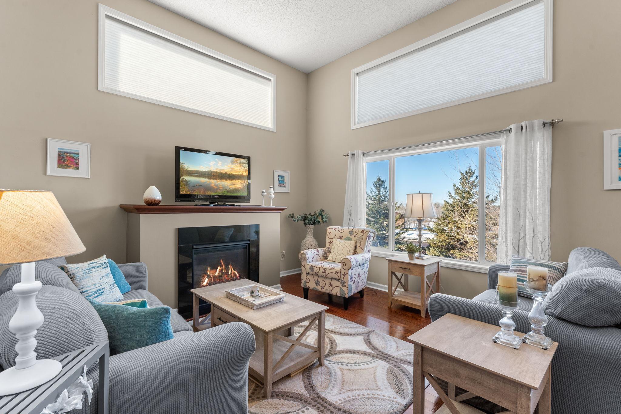 2606 Waterfall Way Northwest Prior Lake, MN 55372 - Photo 2 of 27