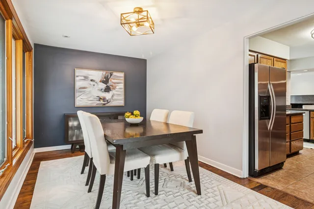 $950,000 | 1342 Pine Street, Glenview, IL 60025