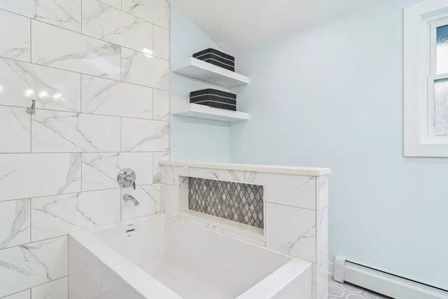 $950,000 | 1342 Pine Street, Glenview, IL 60025