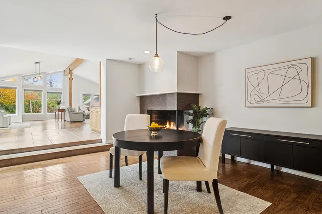 $950,000 | 1342 Pine Street, Glenview, IL 60025