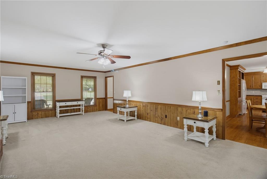 237 Rockford Road Kernersville, NC 27284 - Photo 8 of 42
