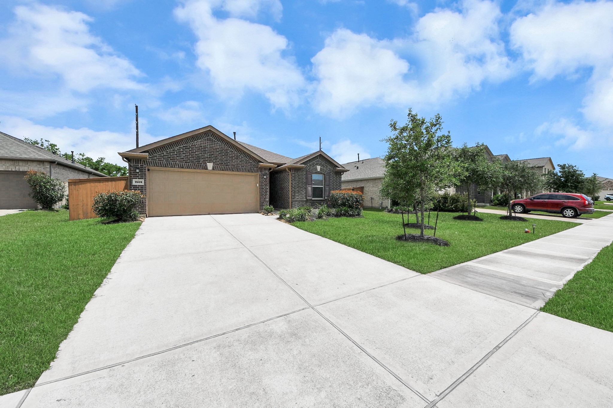 1509 Portola Drive Rosharon, TX 77583 - Photo 3 of 38