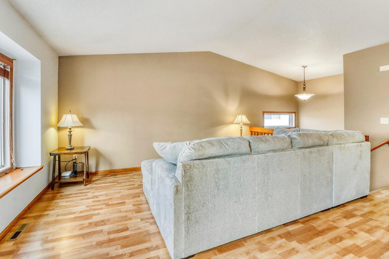 910 35th Avenue South Moorhead, MN 56560 - Photo 13 of 44