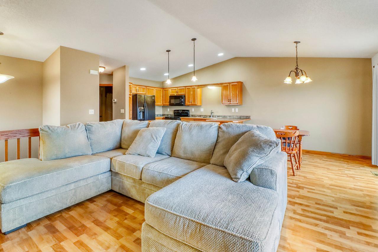 910 35th Avenue South Moorhead, MN 56560 - Photo 14 of 44