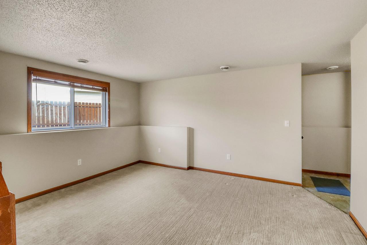 910 35th Avenue South Moorhead, MN 56560 - Photo 28 of 44