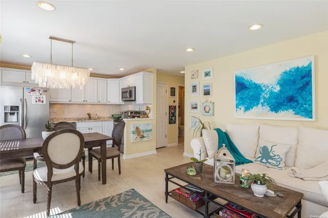 $510,000 | 95 Springville Road, Unit 8, Hampton Bays, NY 11946