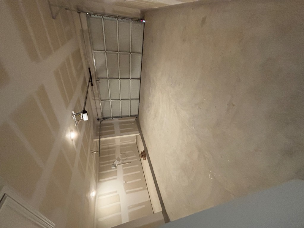 3262 Everett Kyle, TX 78640 - Photo 22 of 24 a view of a garage