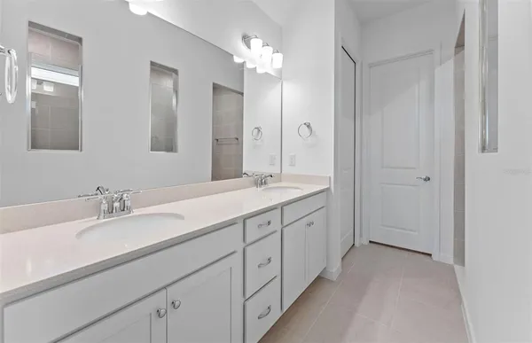 $591,520 | 5282 Wolf Crk Drive, Apollo Beach, FL 33572