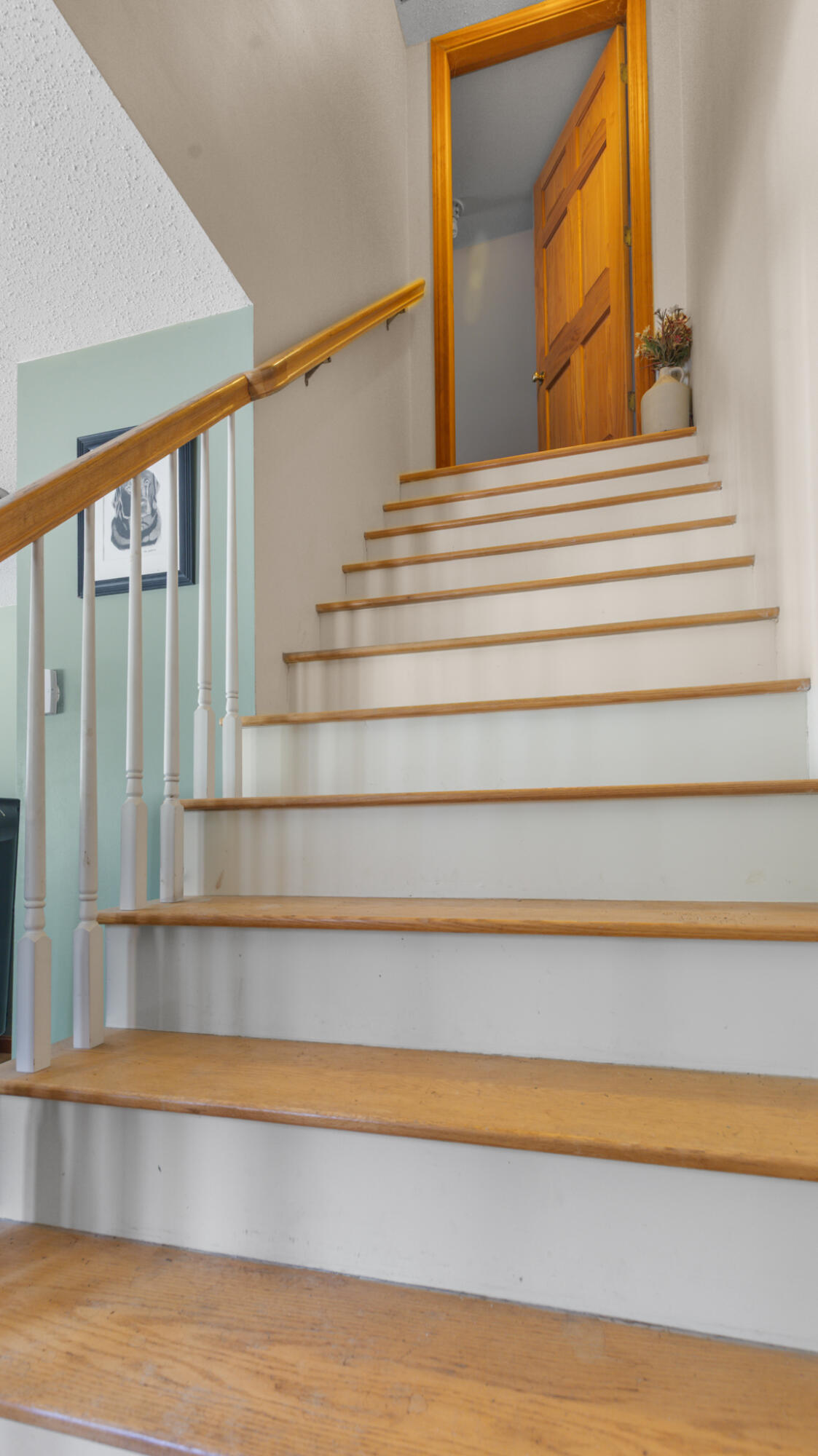 134 East Bucksport Road Orrington, ME 04474 - Photo 37 of 61 3rd floor stairs