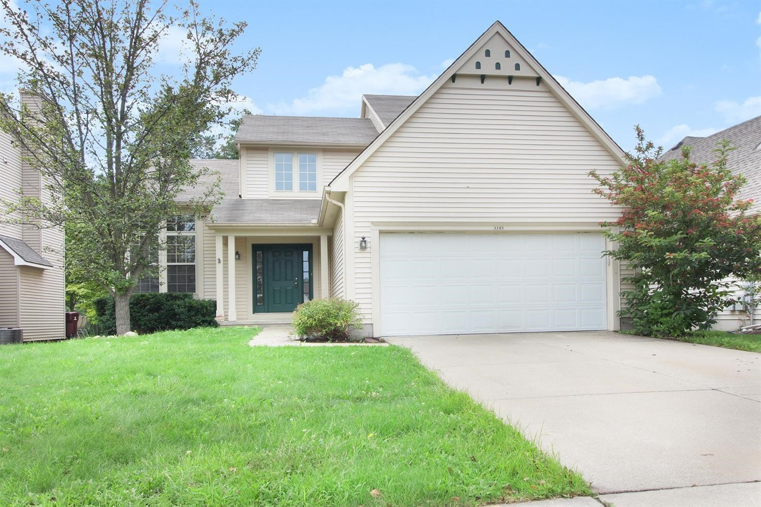 3385 Cromwell Road Ann Arbor, MI 48105 - Photo 2 of 10 Photo 2