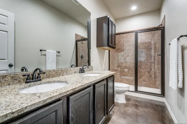 $1,450 | 319 Emma Drive, New Braunfels, TX 78130