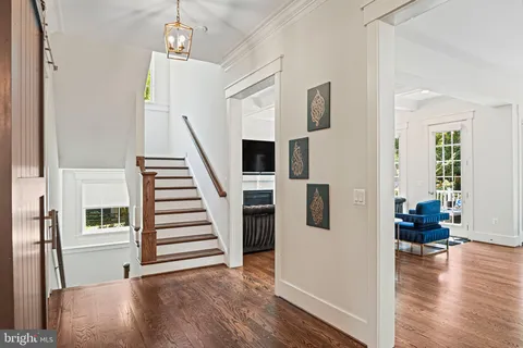 $1,950,000 | 1416 Ross Drive Southwest, Vienna, VA 22180