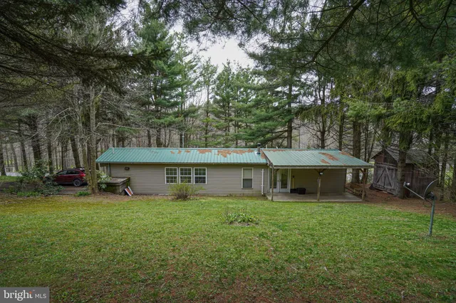 $114,000 | 633 Spring Glade Road, Oakland, MD 21550