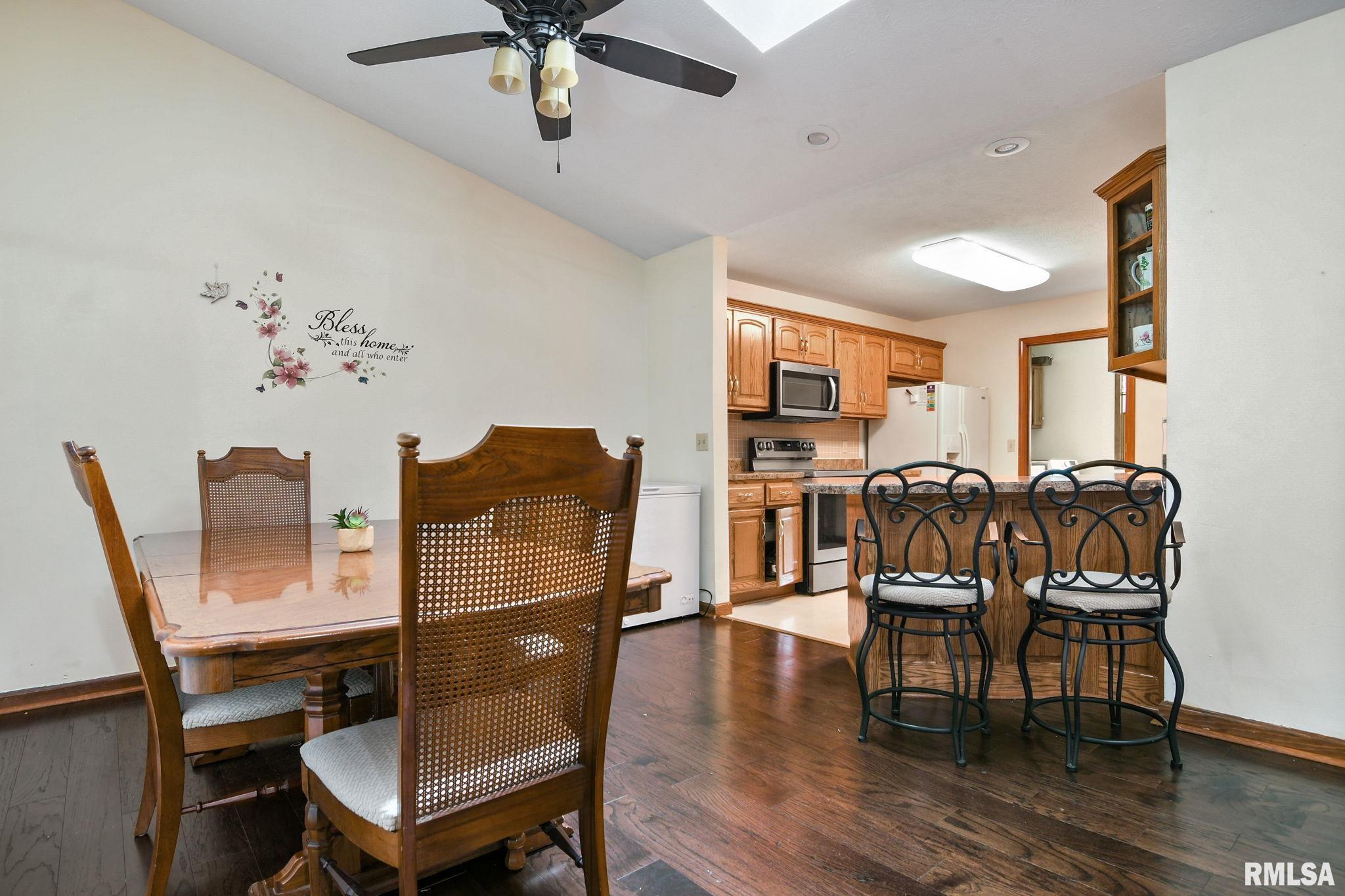 2607 Montega Drive Springfield, IL 62704 - Photo 5 of 24