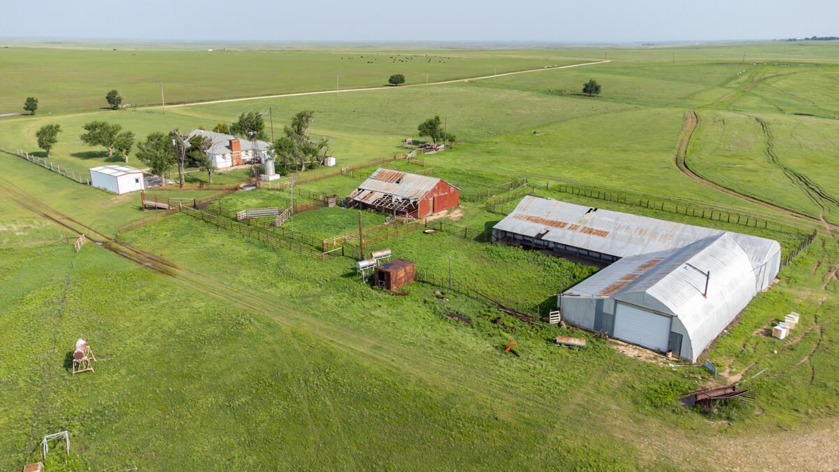Bean Ranch Miami, TX 79059 - Photo 9 of 50 Bean_Ranch_008_Aerial_Barn