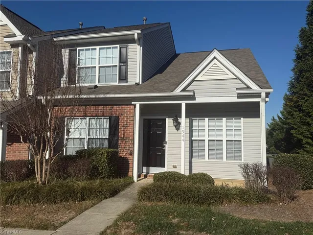 $1,900 | 1944 Ray Alexander Drive, Greensboro, NC 27410